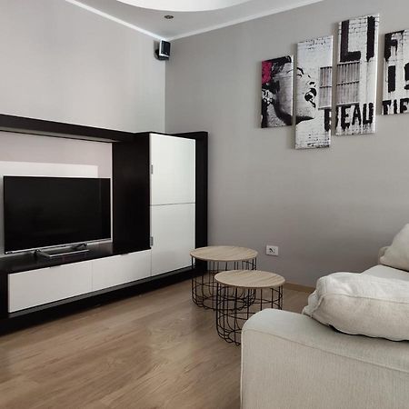 Apartamento Qu4Ttro Riva del Garda Exterior foto