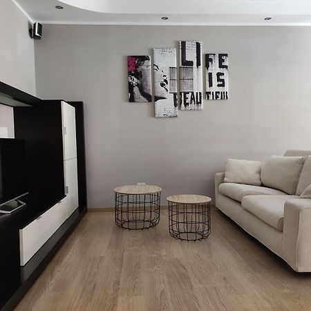 Apartamento Qu4Ttro Riva del Garda Exterior foto