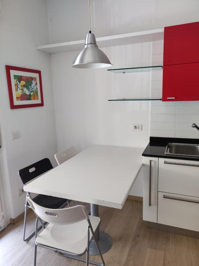 Apartamento Qu4Ttro Riva del Garda Exterior foto